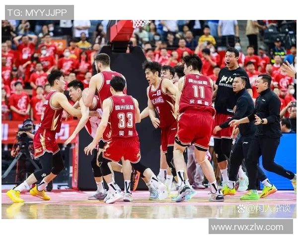 上海追平广厦，广东悄然掉队，青岛重返前4，山东第6，黑马创历史